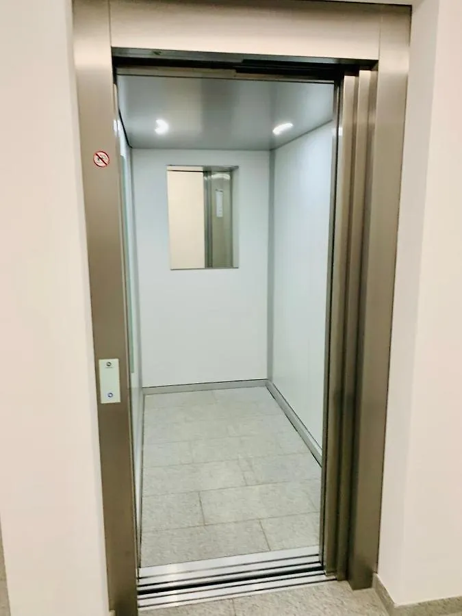 Leben Wie Zuhause In Nuernberg - Live In A37 Apartment Nuremberg